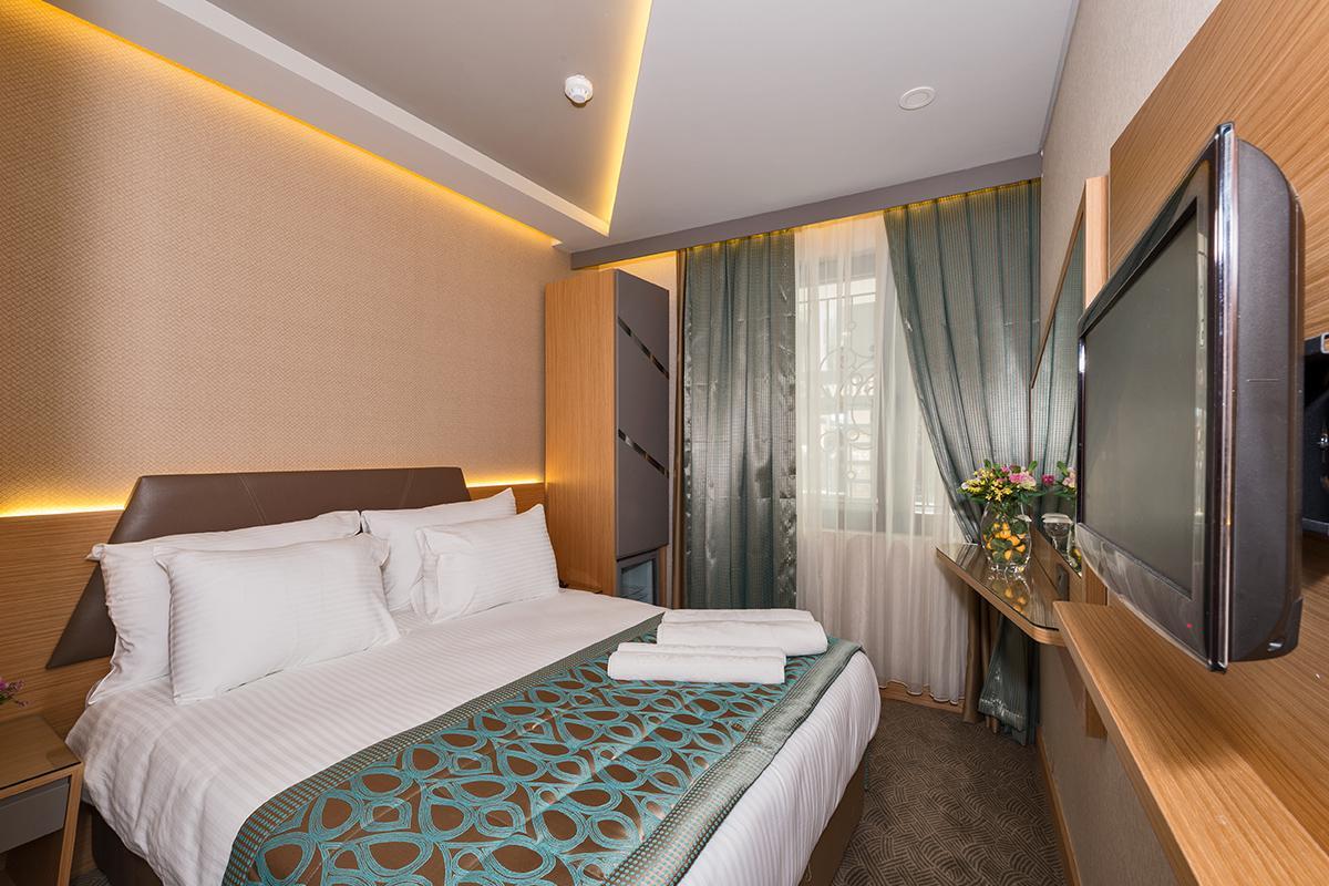 Hotel Genova Istanbul Exteriör bild